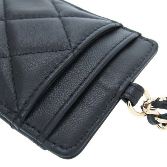 Chanel Matelasse chain card case - Picture 9 of 9
